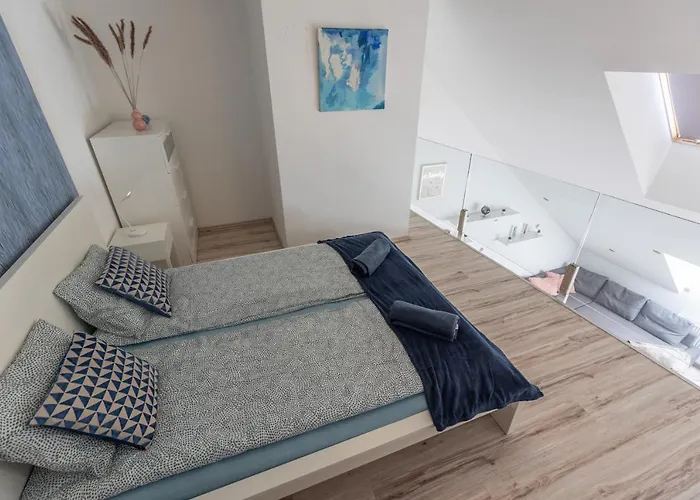 Prtr Apartment W/ Free Parking